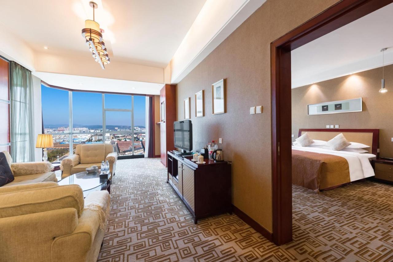 Empark Grand Hotel Kunming Dış mekan fotoğraf