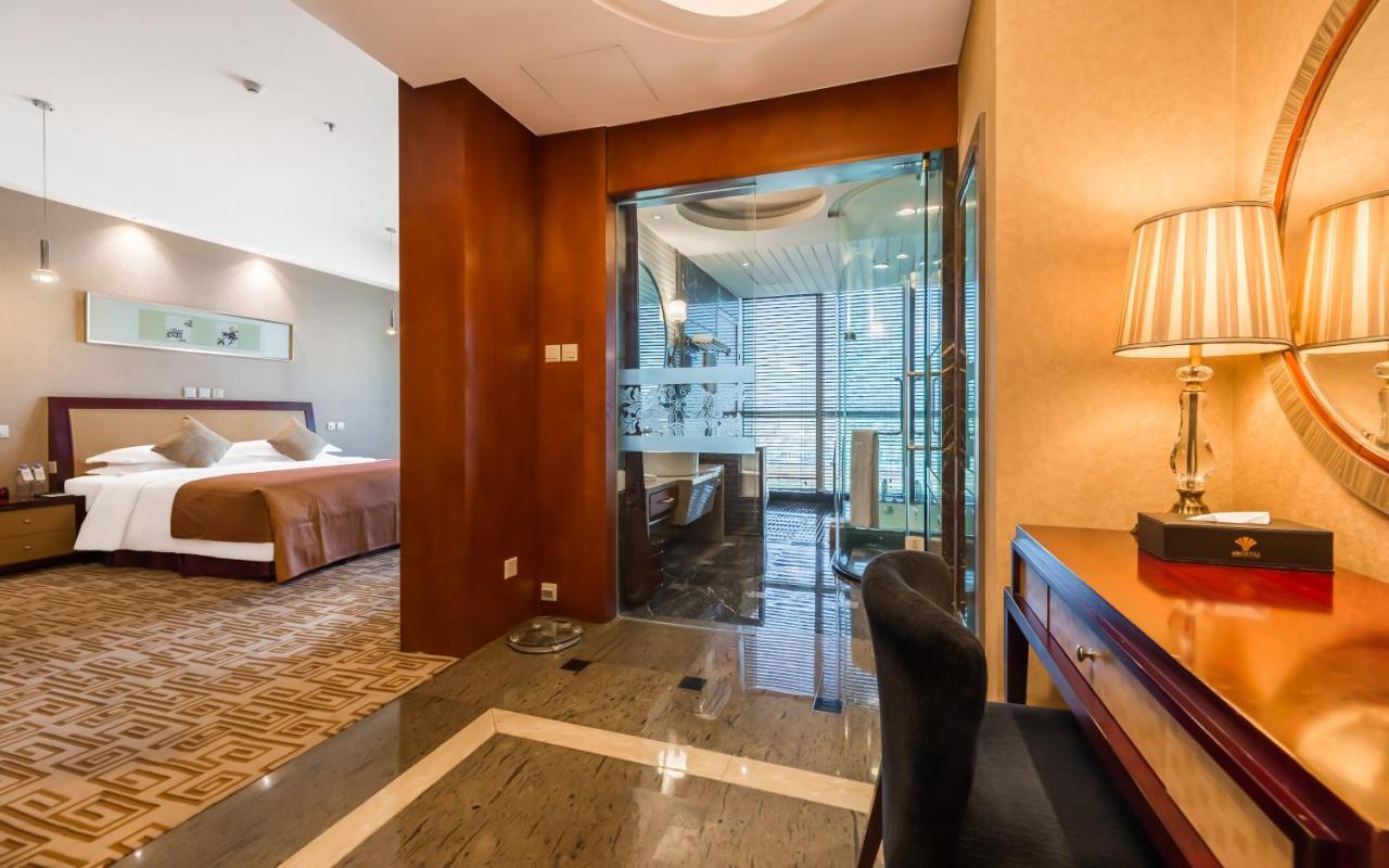 Empark Grand Hotel Kunming Dış mekan fotoğraf