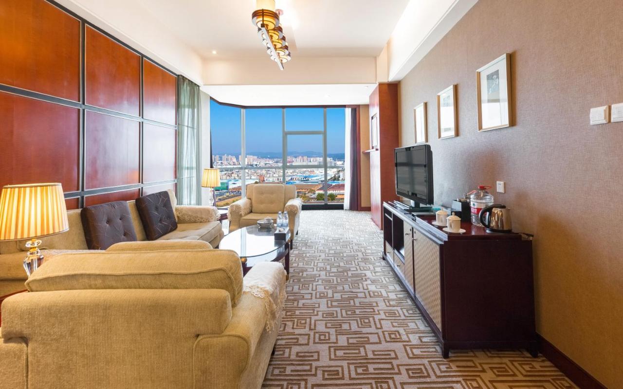 Empark Grand Hotel Kunming Dış mekan fotoğraf