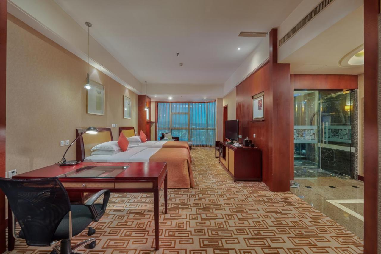 Empark Grand Hotel Kunming Dış mekan fotoğraf
