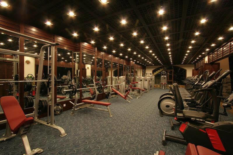Empark Grand Hotel Kunming Dış mekan fotoğraf
